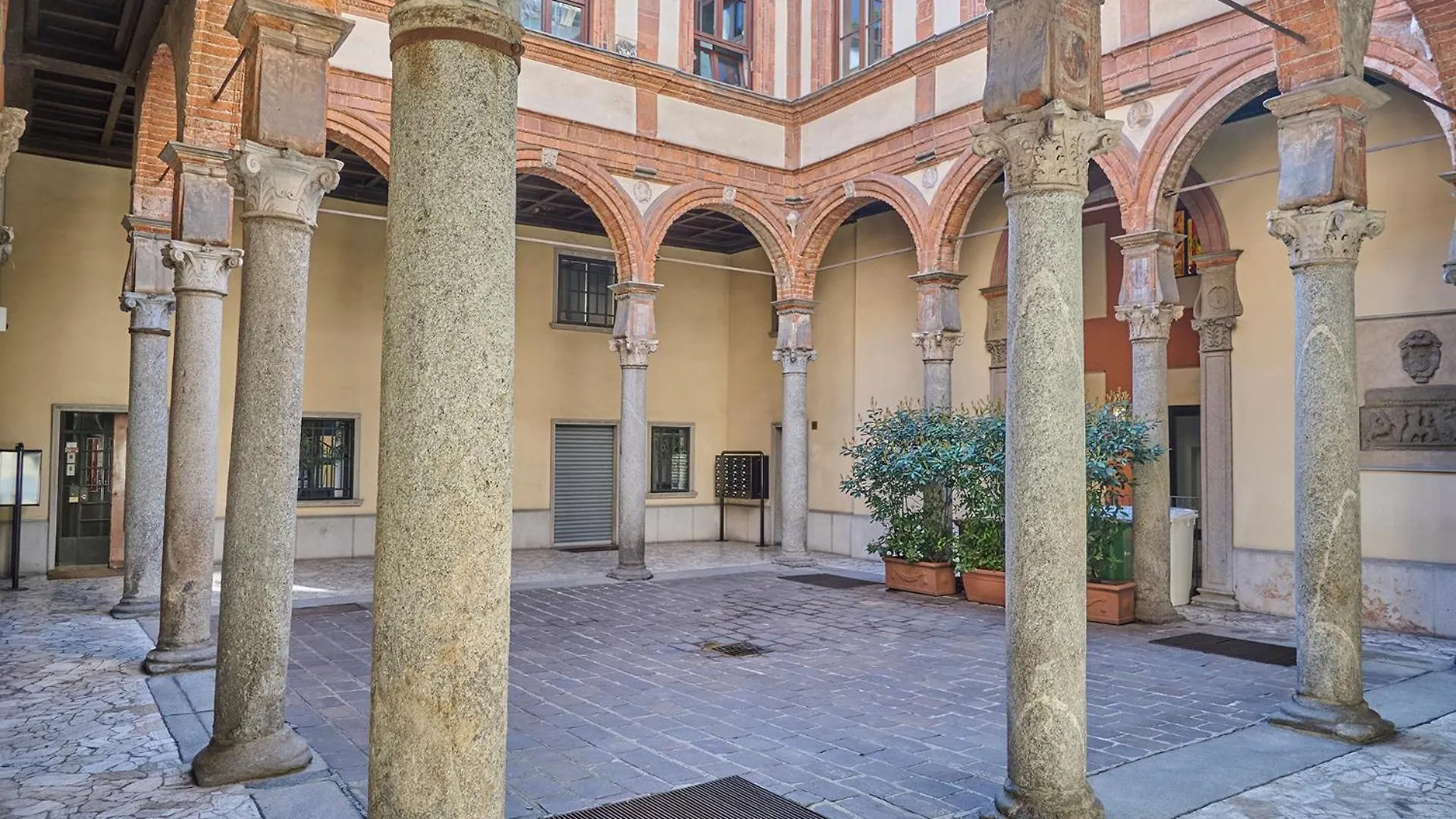 Apartamento Milan Retreats Duomo Carrobbio Italia