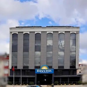 Days By Wyndham Arnavutkoy فندق اسطنبول